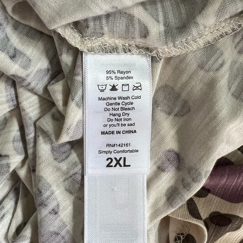 LULAROE Christy T Top NWT - Picture 7 of 8